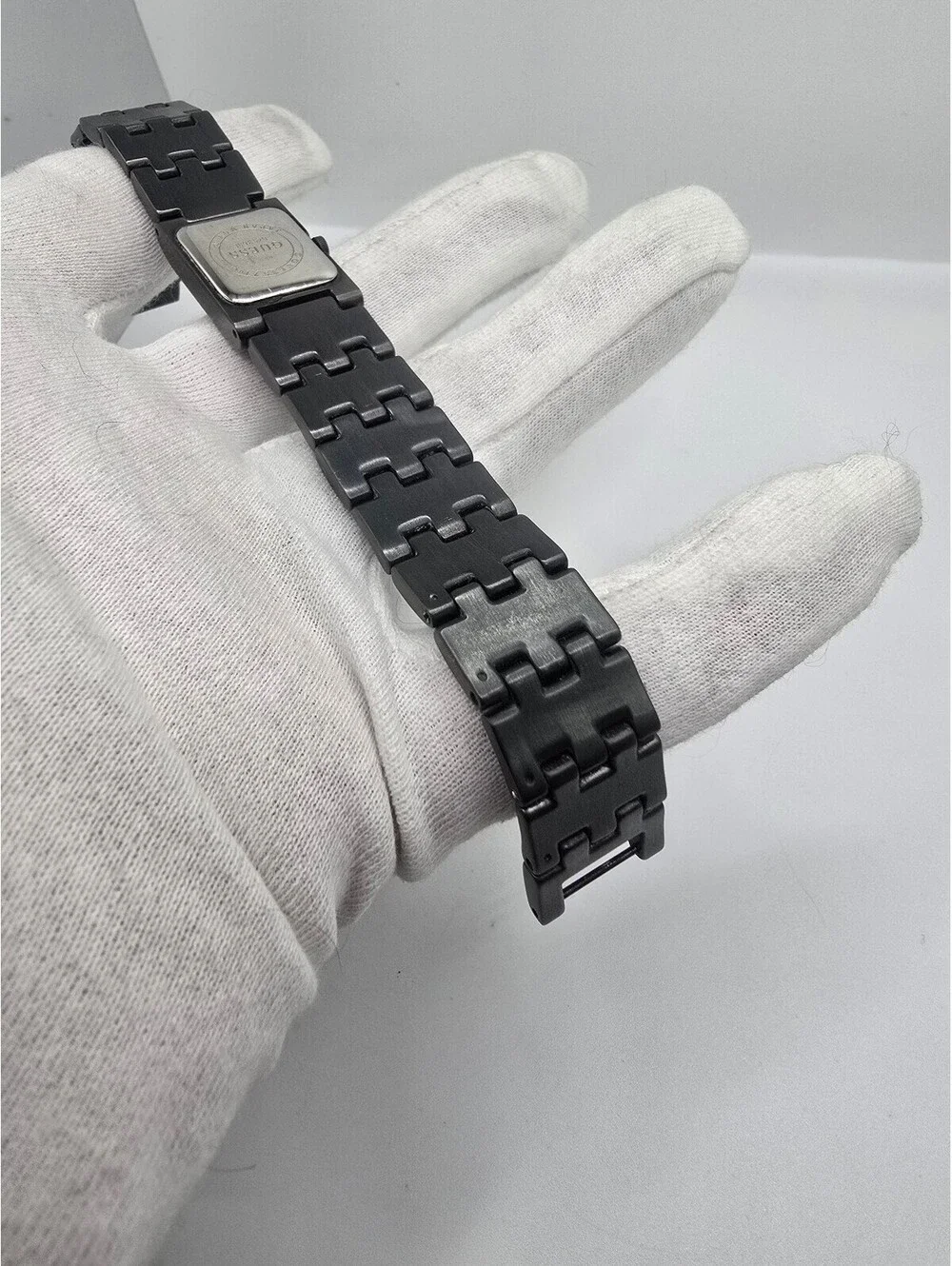 GUESS Women’s Quartz Analog Rectangle Watch Silver Dial Gray Stainless Bracelet